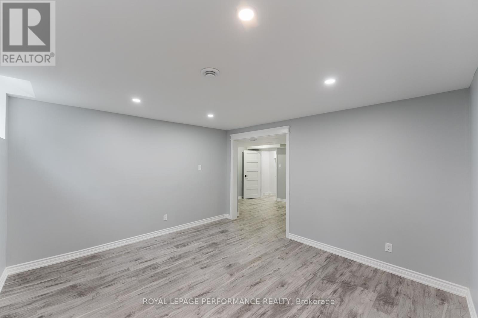 580 Sunlit Circle, Ottawa, Ontario  K4A 0V4 - Photo 11 - X12122336