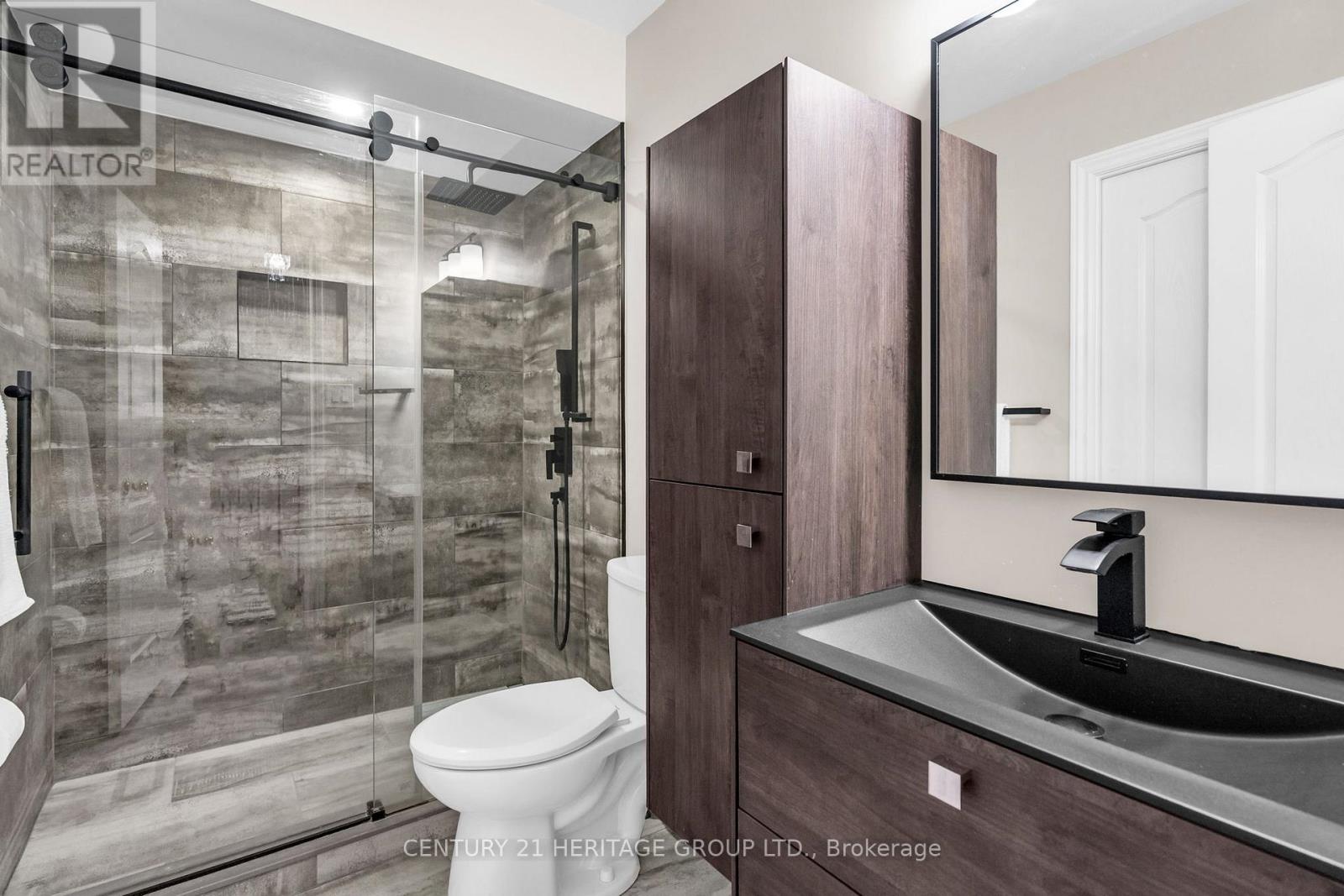 68 Silverdart Crescent, Richmond Hill, Ontario  L4E 3T8 - Photo 27 - N12134937