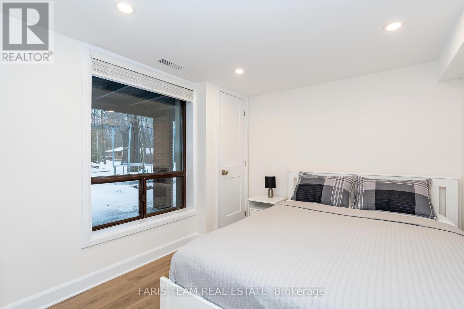 8 Celestine Court, Tiny, Ontario  L9M 0H3 - Photo 19 - S12134906