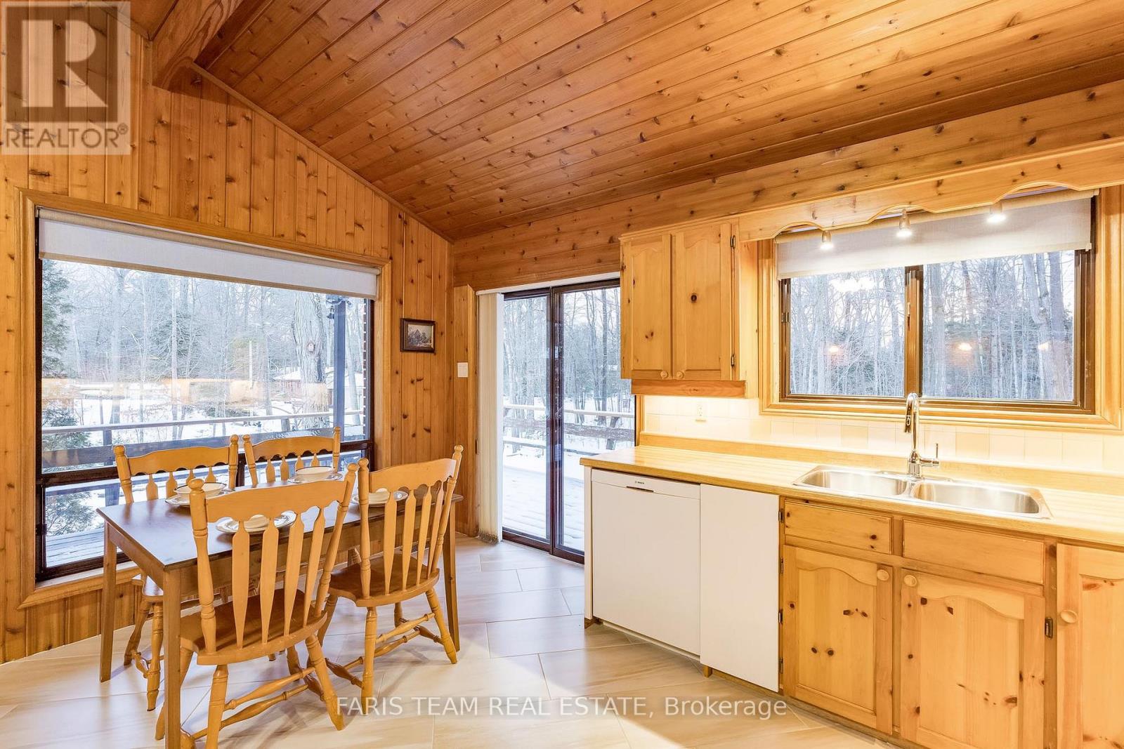 8 Celestine Court, Tiny, Ontario  L9M 0H3 - Photo 7 - S12134906