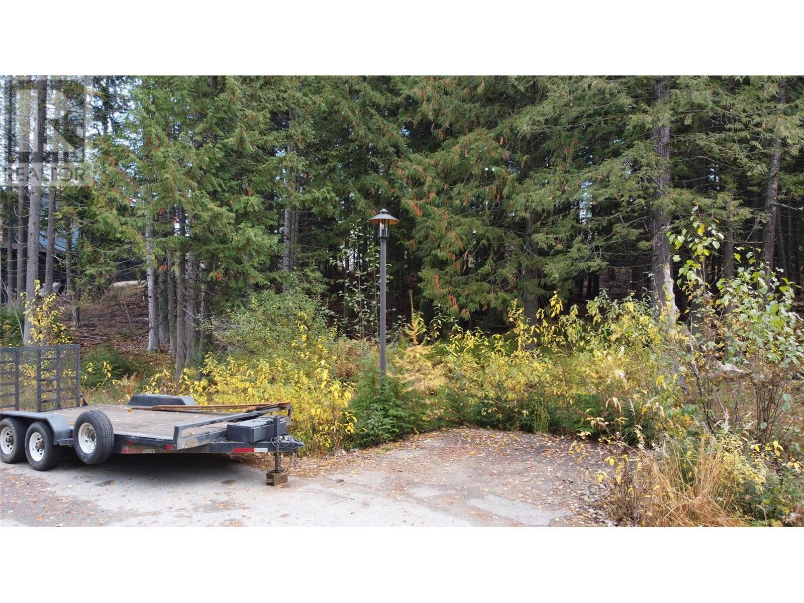 210 Cedar Creek Place, Rossland, British Columbia  V0G 1Y0 - Photo 4 - 10327718