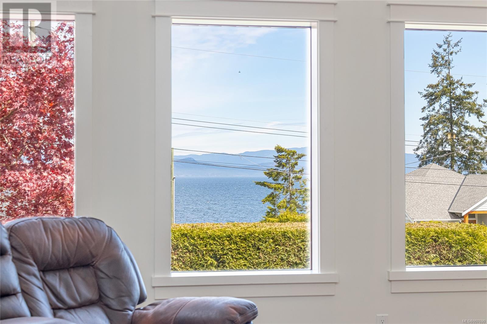 886 Cavin Rd, Parksville, British Columbia  V9P 1Z9 - Photo 6 - 997690