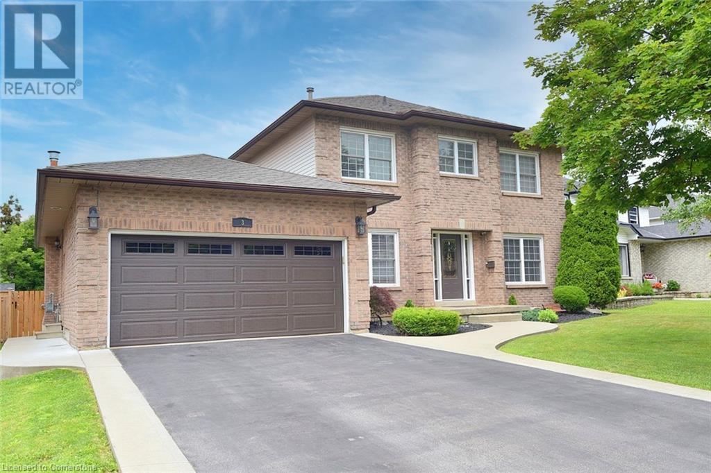 Property at 3 SUTER Crescent image 2