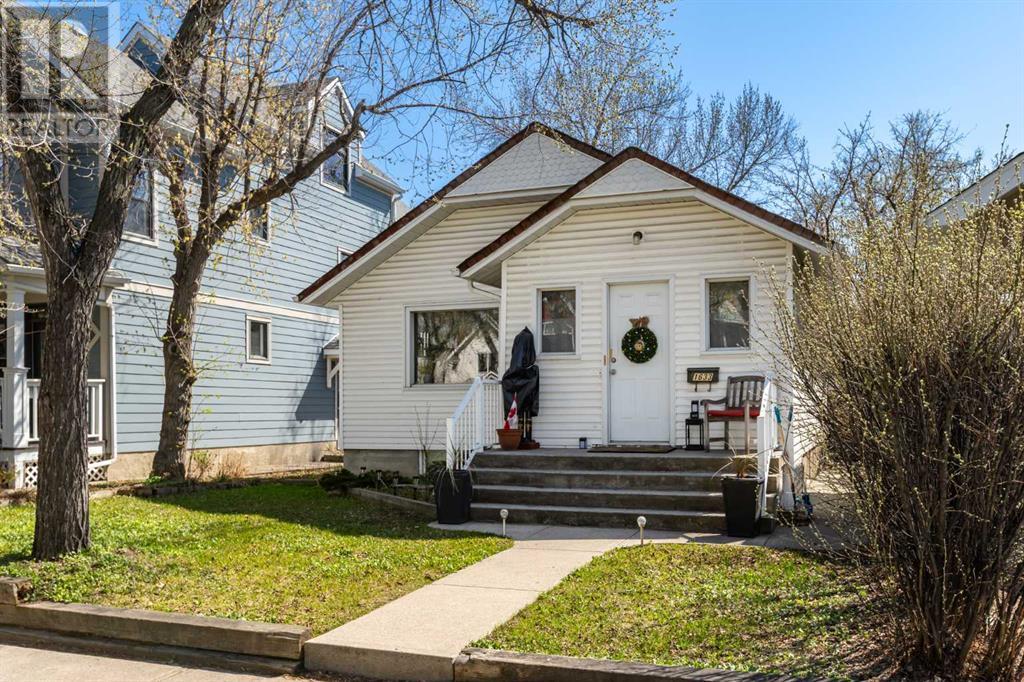 Property at 1633 13 Avenue SW image 2