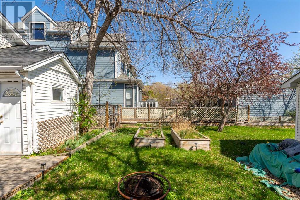 Property at 1633 13 Avenue SW image 4
