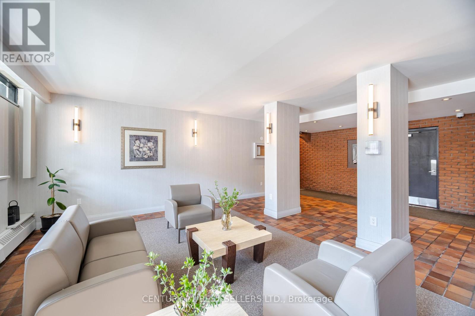306 - 151 La Rose Avenue, Toronto, Ontario  M9P 1B3 - Photo 3 - W12134916