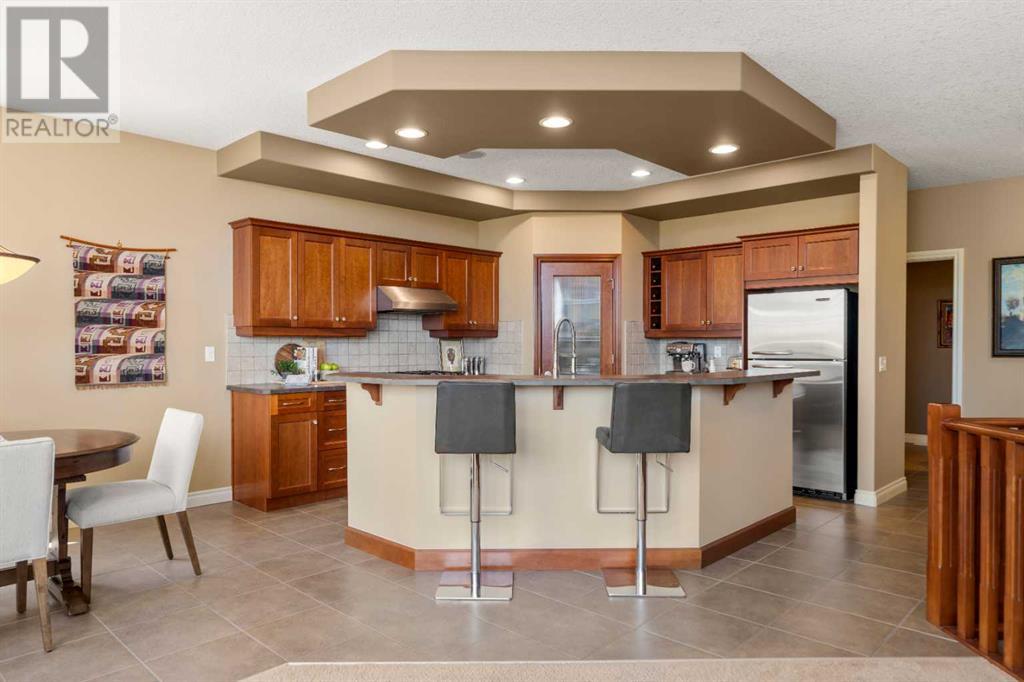 Property at 255 Valley Crest Rise NW image 5