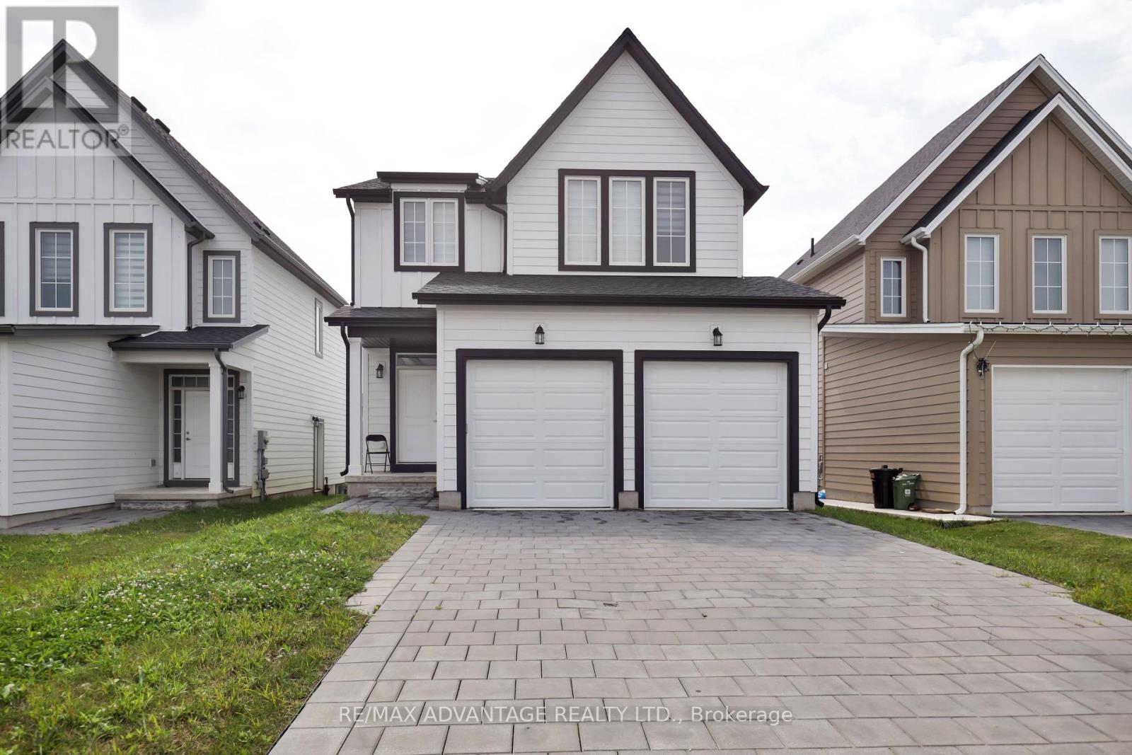 3038 Heardcreek Trail, London North, Ontario  N6G 2S7 - Photo 2 - X12135178