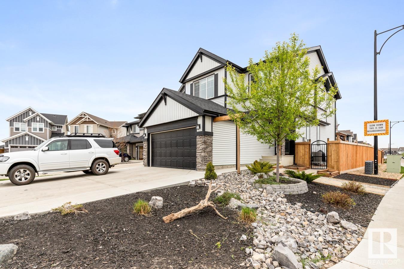 6327 173 Av Nw, Edmonton, Alberta  T5Y 3Y3 - Photo 3 - E4435292