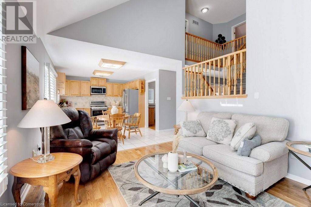 137 Claudette Gate, Hamilton, Ontario  L9B 2J9 - Photo 18 - 40726086
