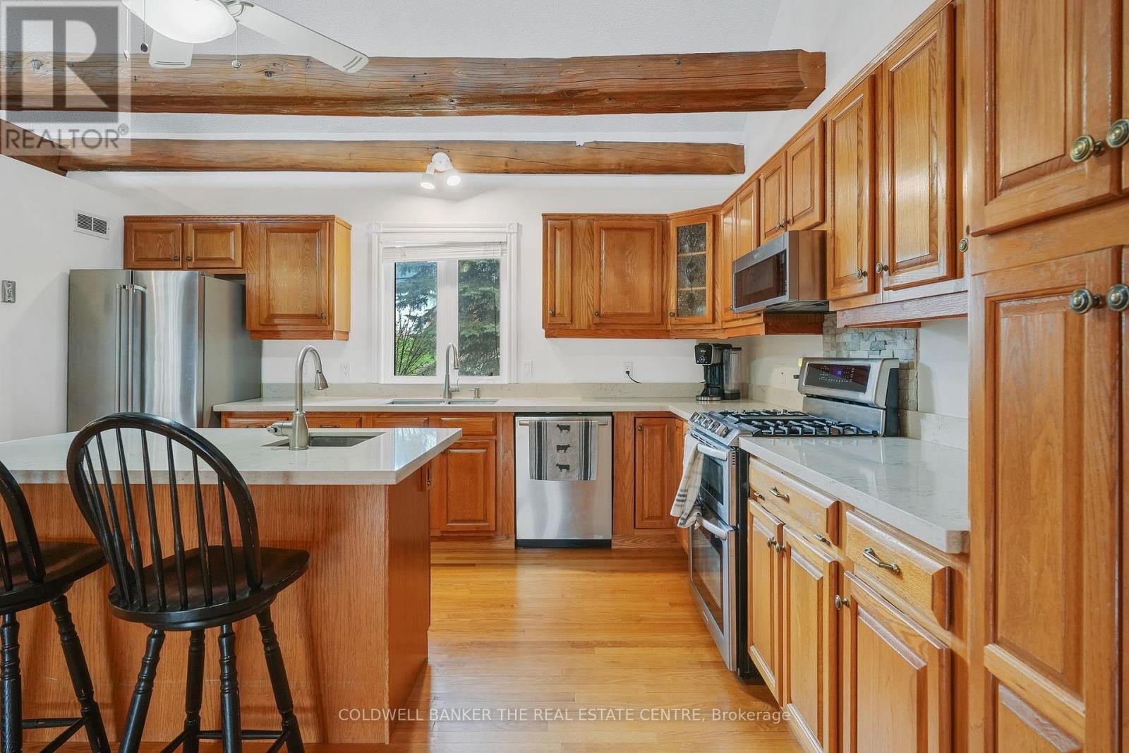 232 Church Street, Penetanguishene, Ontario  L9M 1G6 - Photo 12 - S12135121