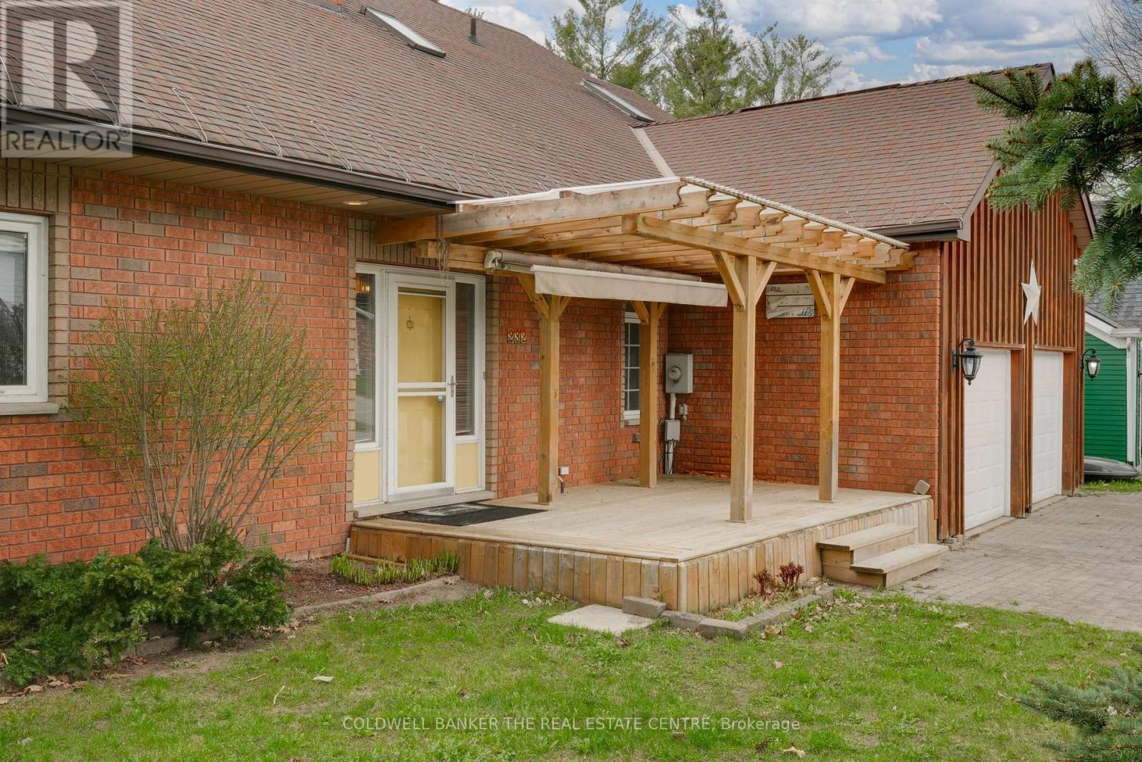 232 Church Street, Penetanguishene, Ontario  L9M 1G6 - Photo 6 - S12135121