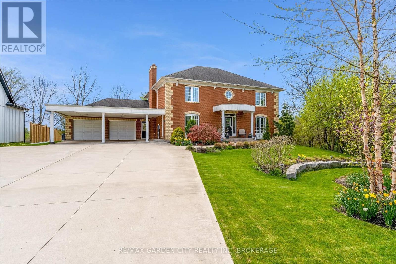 Property at 1387 CHIPPAWA CREEK ROAD image 2
