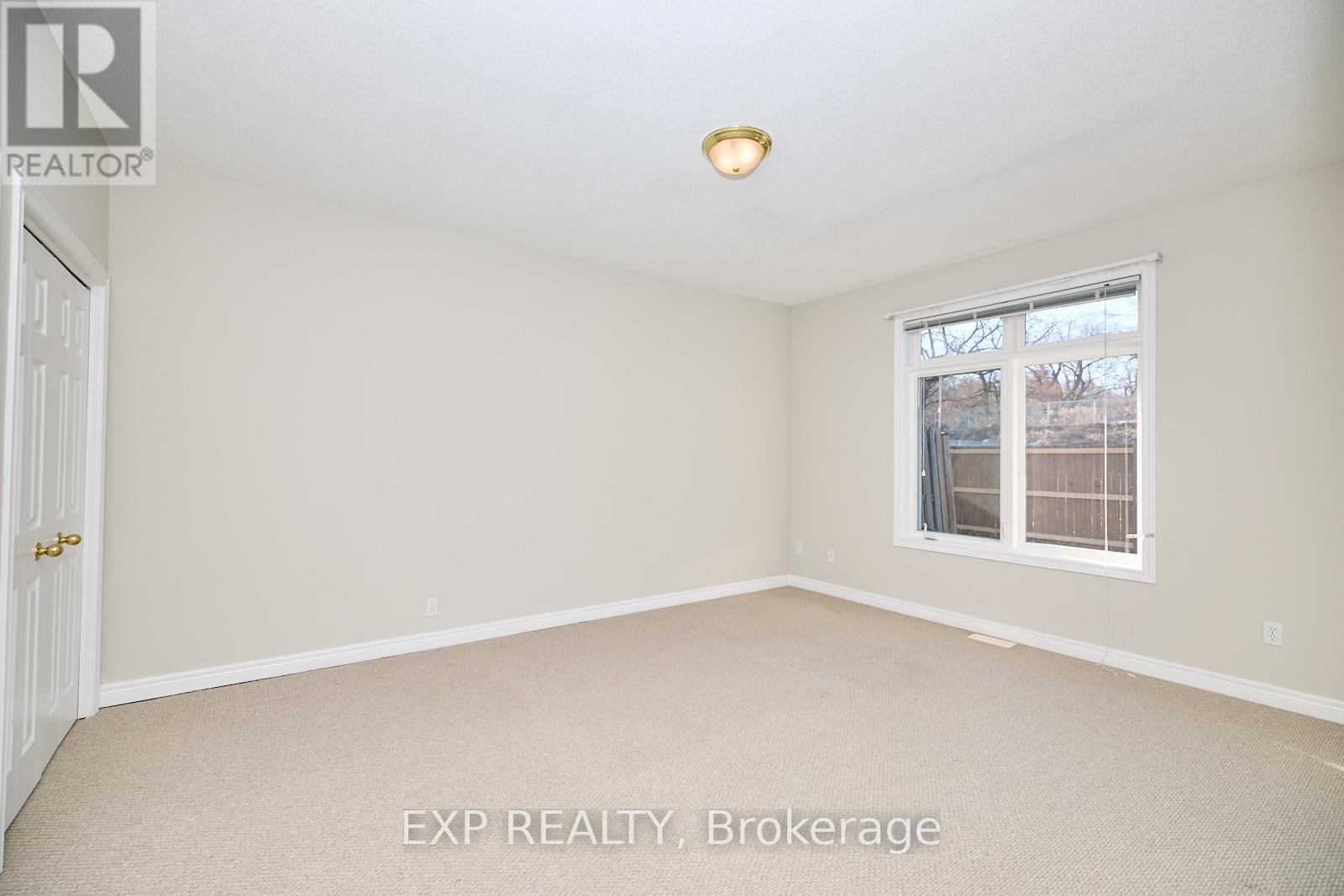23 - 5595 Drummond Road, Niagara Falls, Ontario  L2G 4L2 - Photo 13 - X12135221