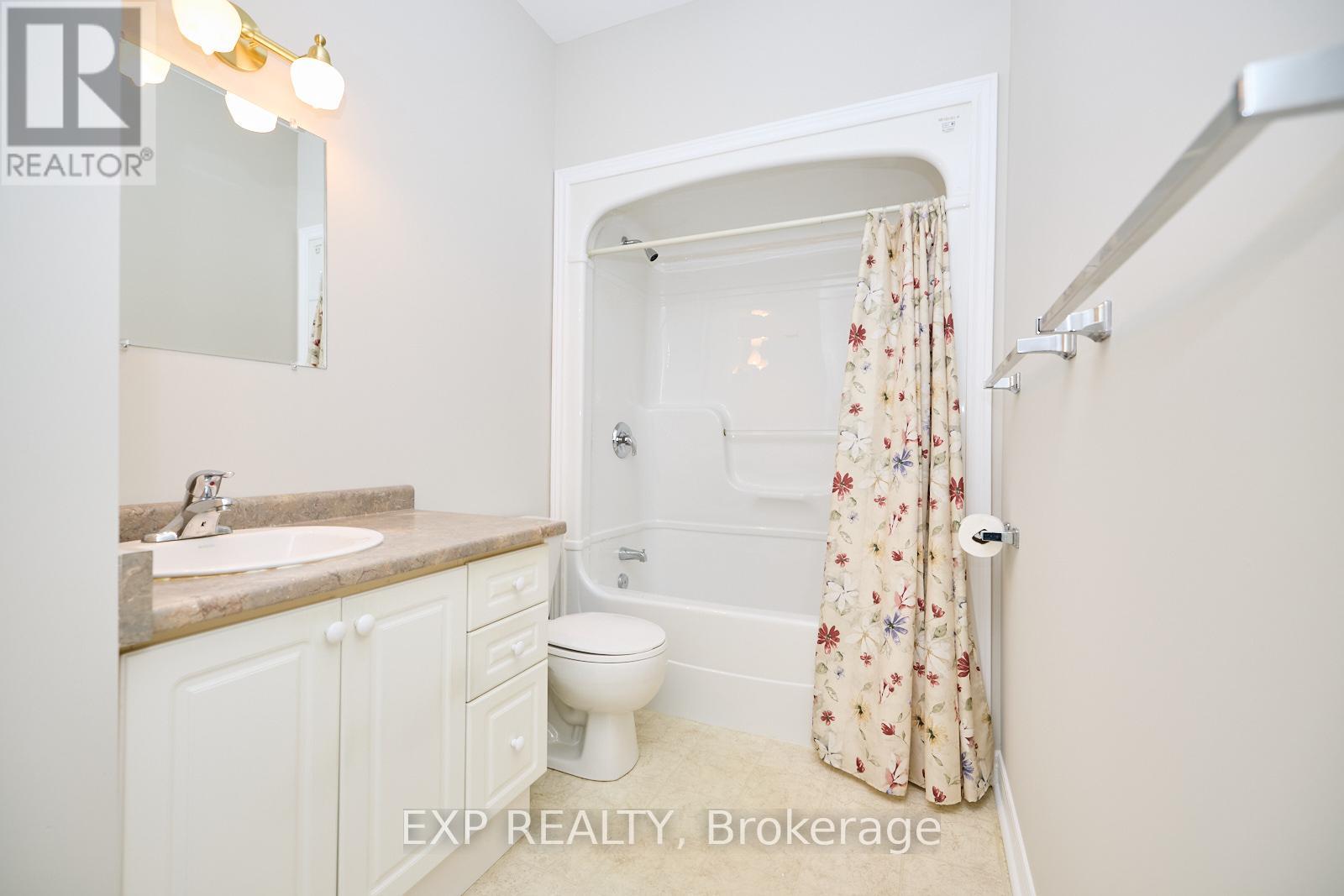 23 - 5595 Drummond Road, Niagara Falls, Ontario  L2G 4L2 - Photo 15 - X12135221