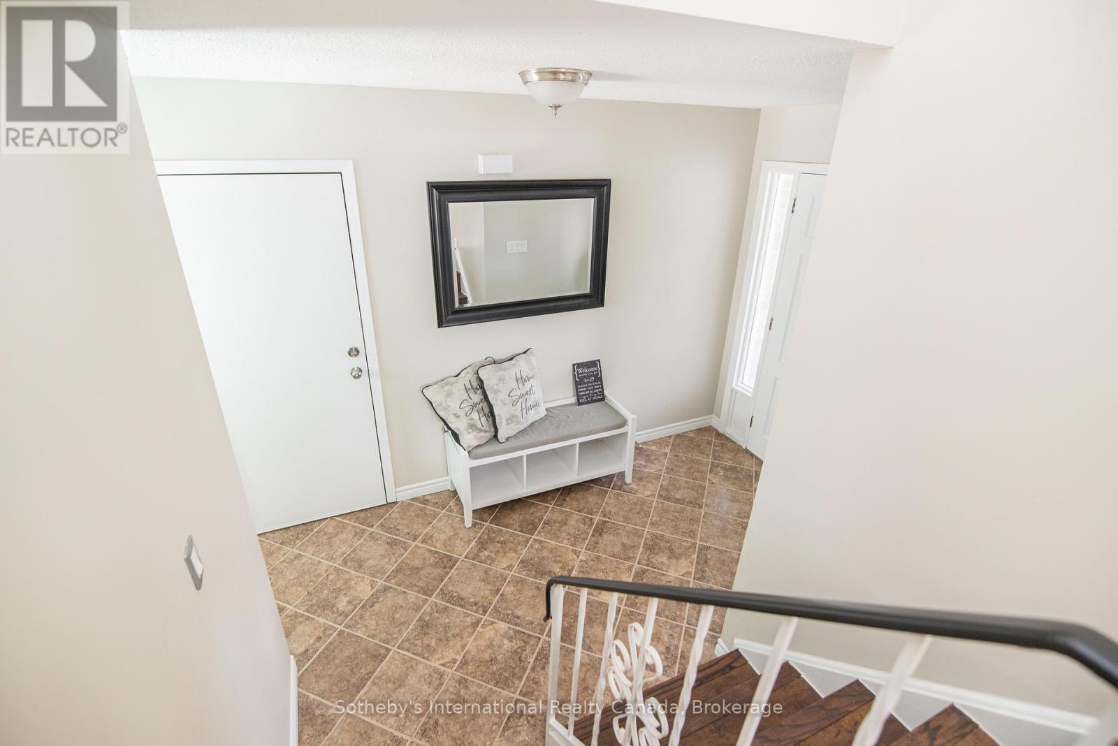 Property at 18 HEWITT DRIVE image 4