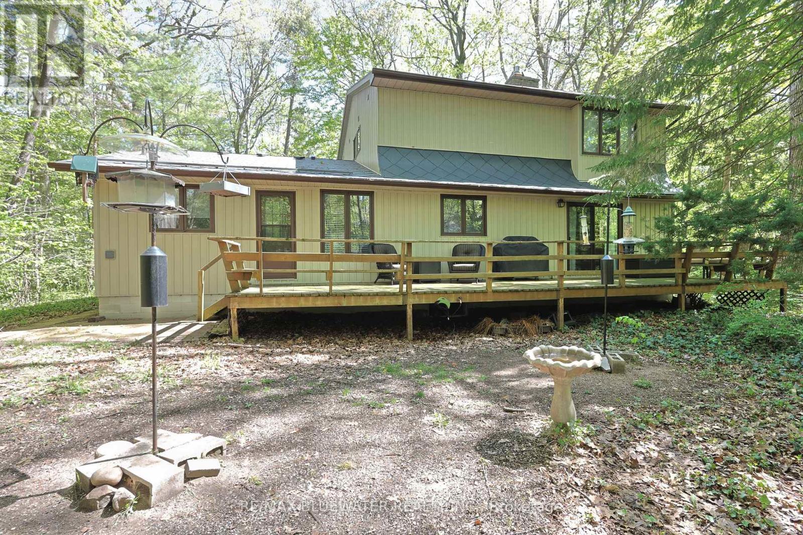 Property at 10372 SHERWOOD CRESCENT image 5