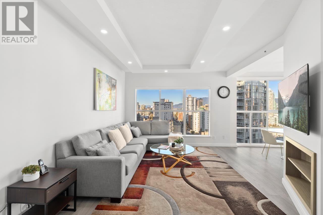1501 909 BURRARD STREET, Vancouver, British Columbia