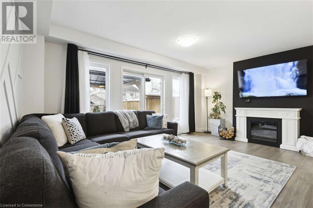 Property at 75 MEADOWRIDGE Street image 4