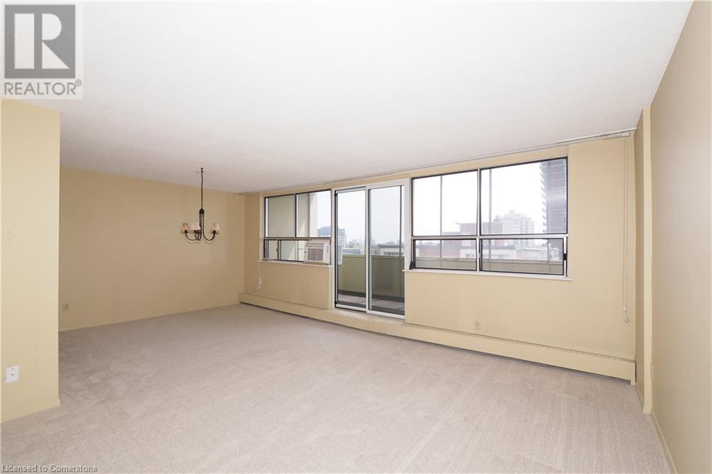 65 Westmount Road N Unit# 902, Waterloo, Ontario  N2L 5G6 - Photo 6 - 40725969