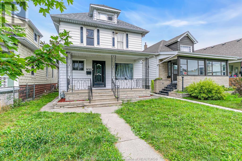 Property at 932 HALL AVENUE image 2