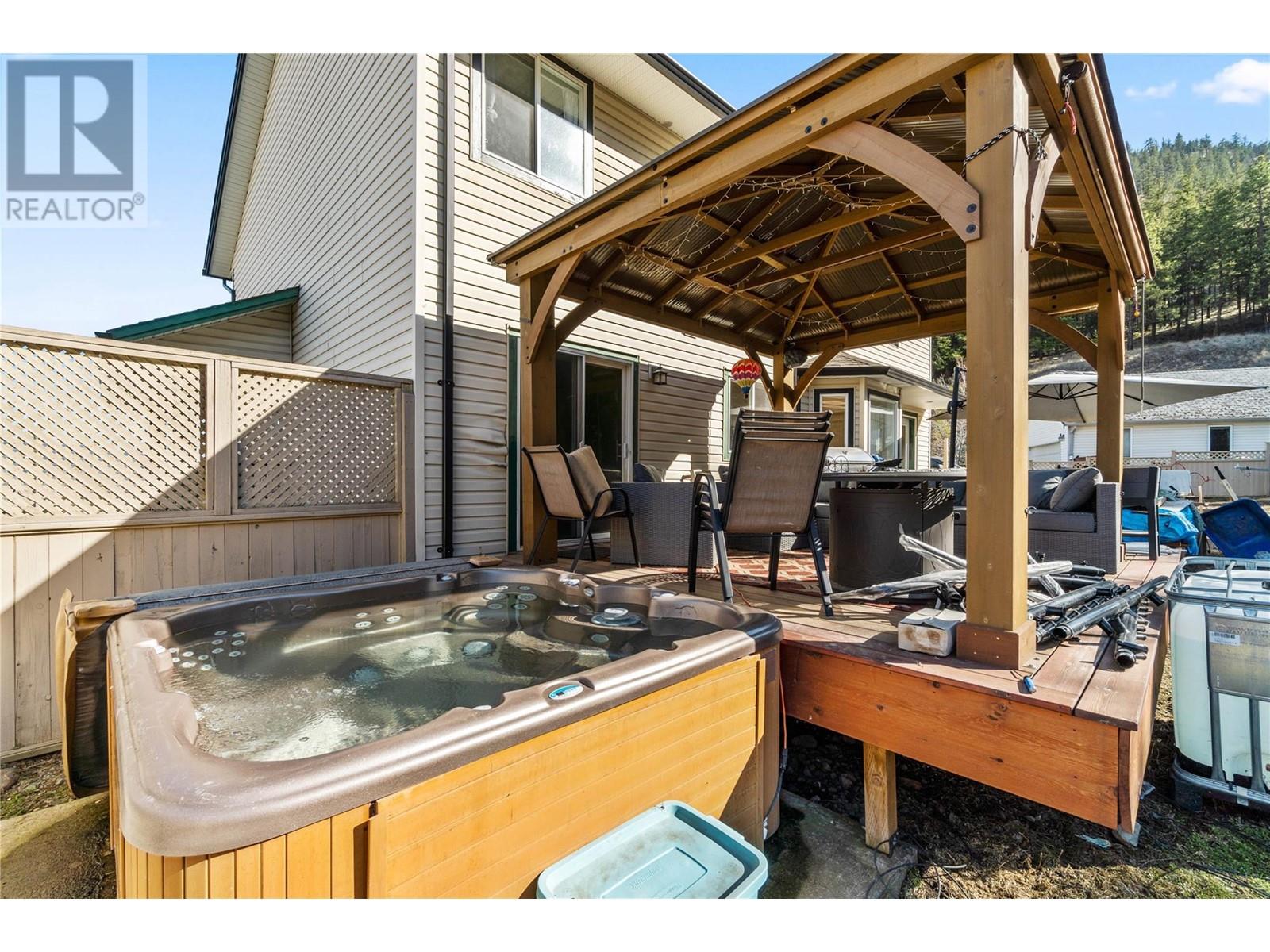 4942 Woodland Court, Kamloops, British Columbia  V2C 6V5 - Photo 39 - 10346999