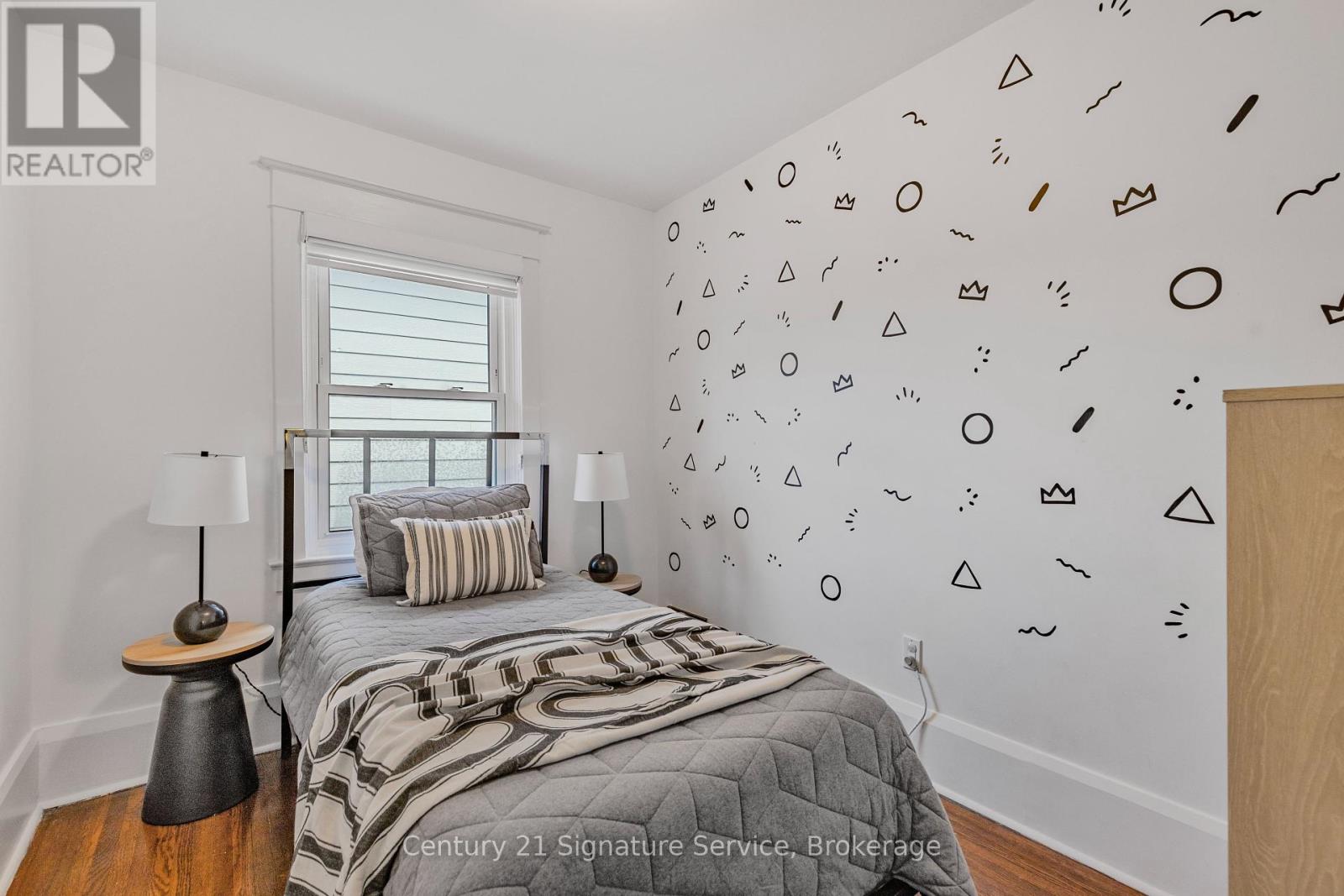 349 Windermere Avenue, Toronto, Ontario  M6S 3L1 - Photo 12 - W12135073