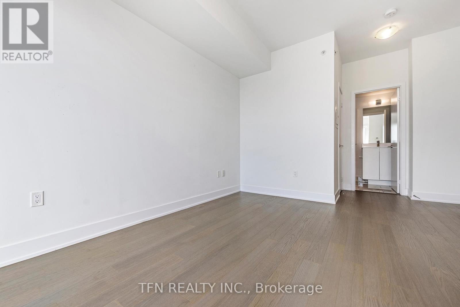 5708 - 30 Shore Breeze Drive, Toronto (Mimico), Ontario  M8V 0J1 - Photo 8 - W12135081