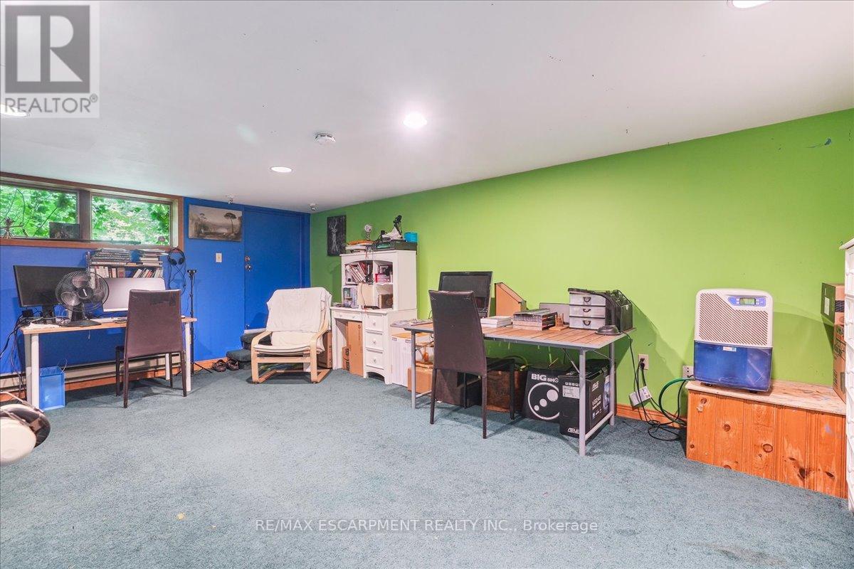 757 Meadow Wood Road, Mississauga, Ontario  L5J 2S7 - Photo 31 - W12134629