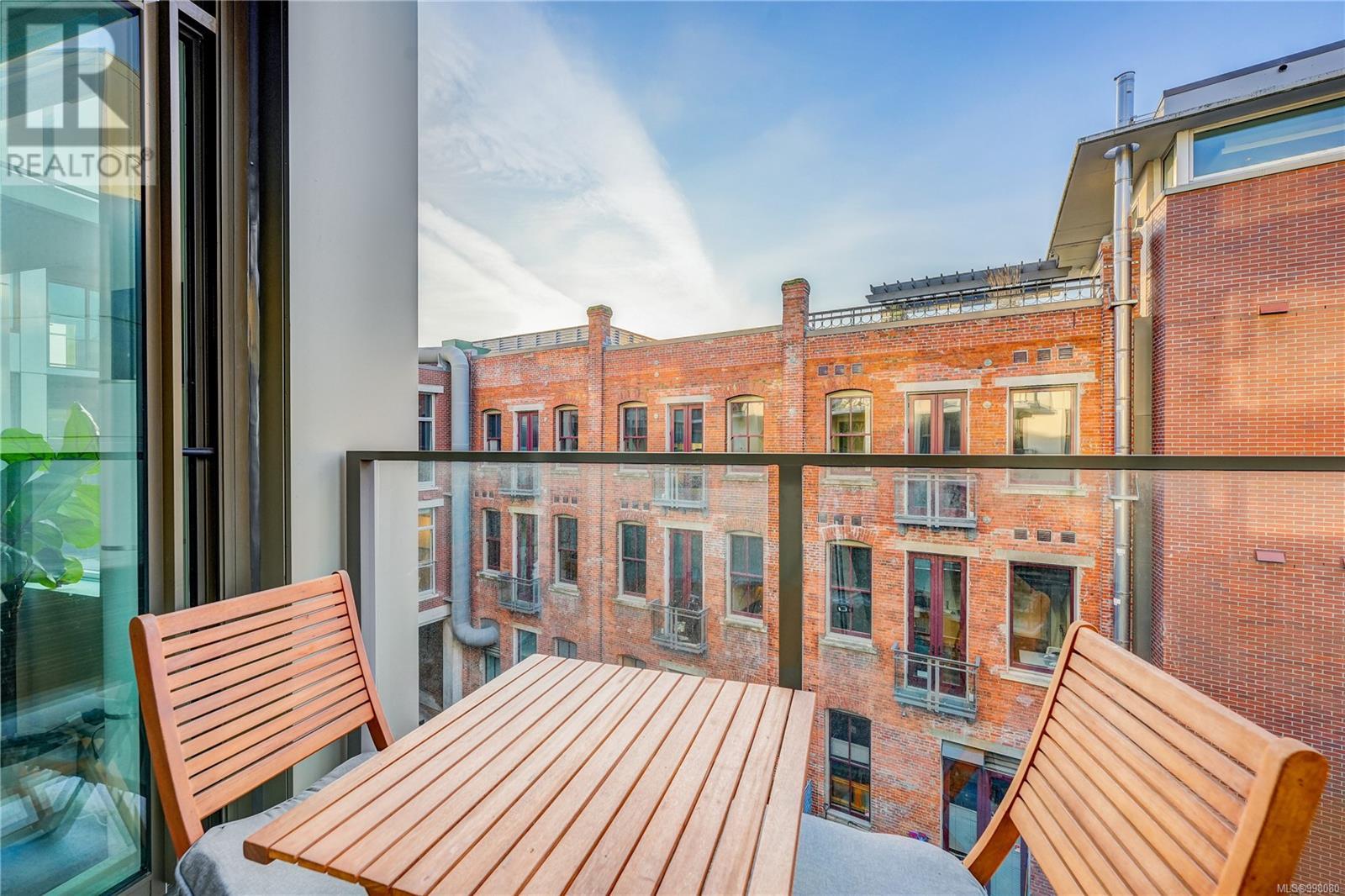 710 1628 Store St, Victoria, British Columbia  V8W 3K3 - Photo 16 - 998080