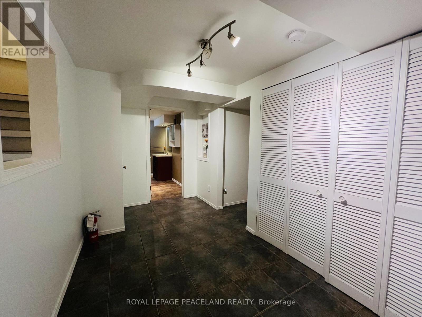 Basement - 22 Latorre Court, Hamilton, Ontario  L9A 5B9 - Photo 10 - X12135059