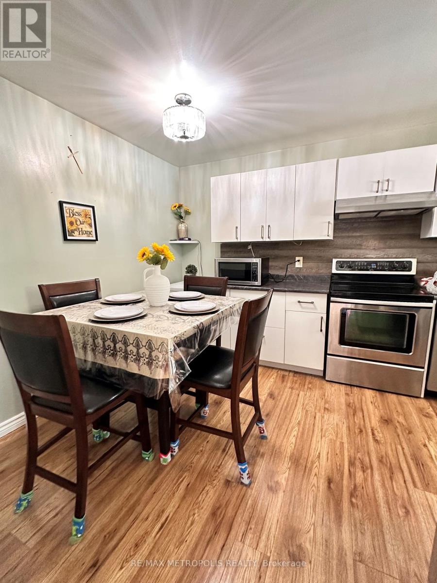 Property at 2 - 2994 MEADOWBROOK LANE image 4