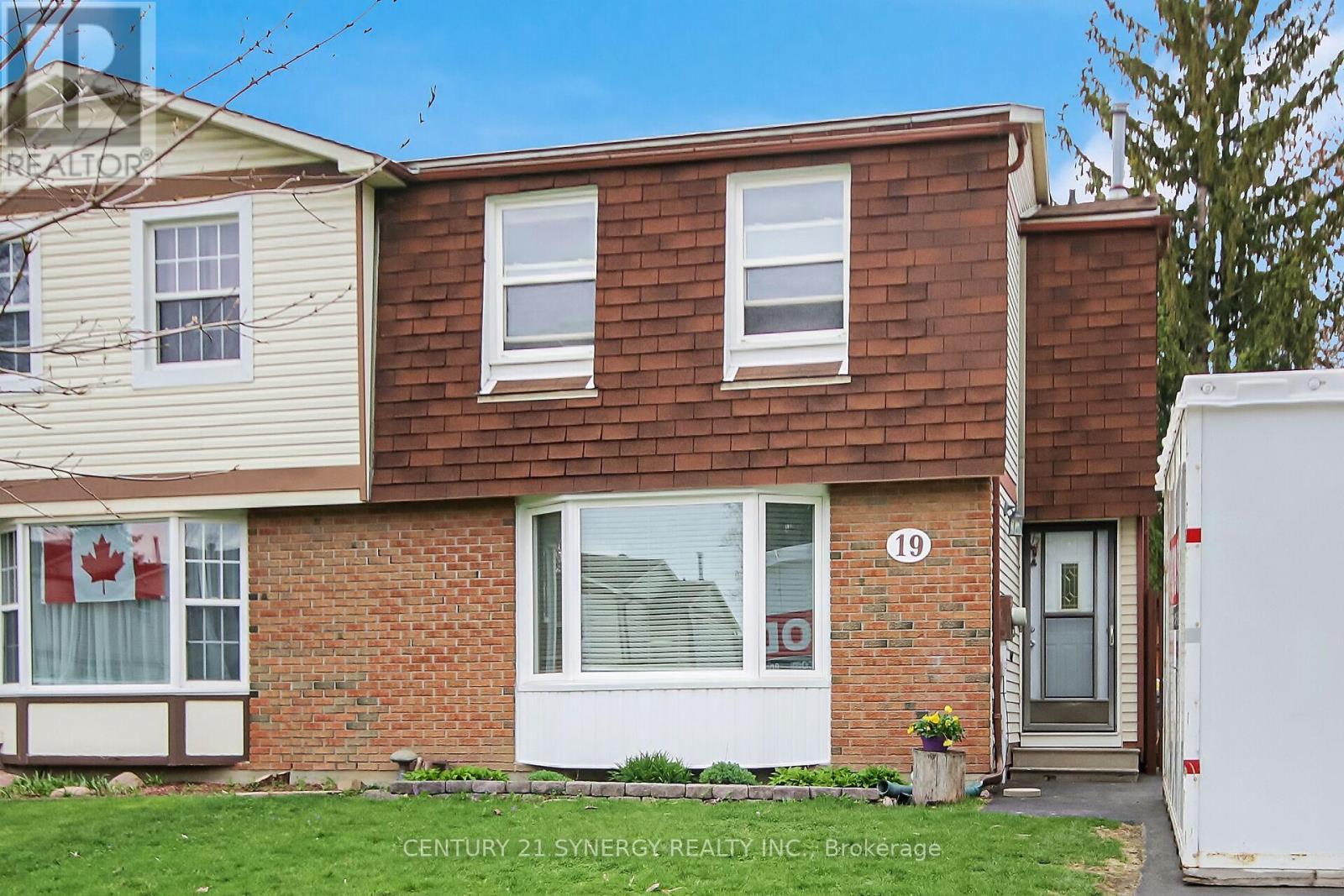 Property at 19 SEABROOKE DRIVE image 2