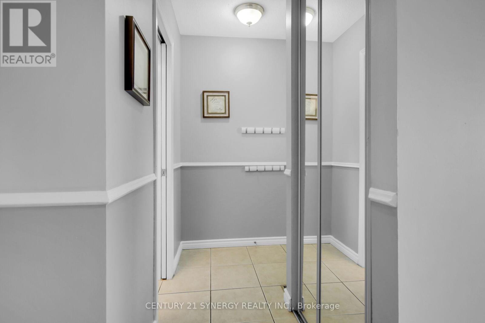 Property at 19 SEABROOKE DRIVE image 5