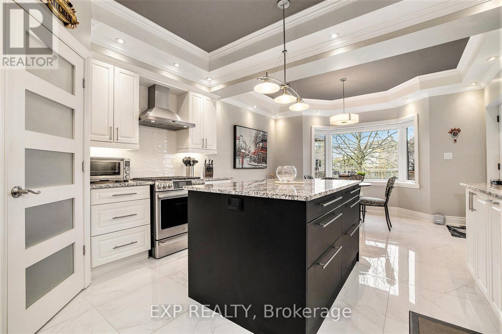 76 Brightside Avenue, Ottawa, Ontario  K2S 1K2 - Photo 10 - X12135205