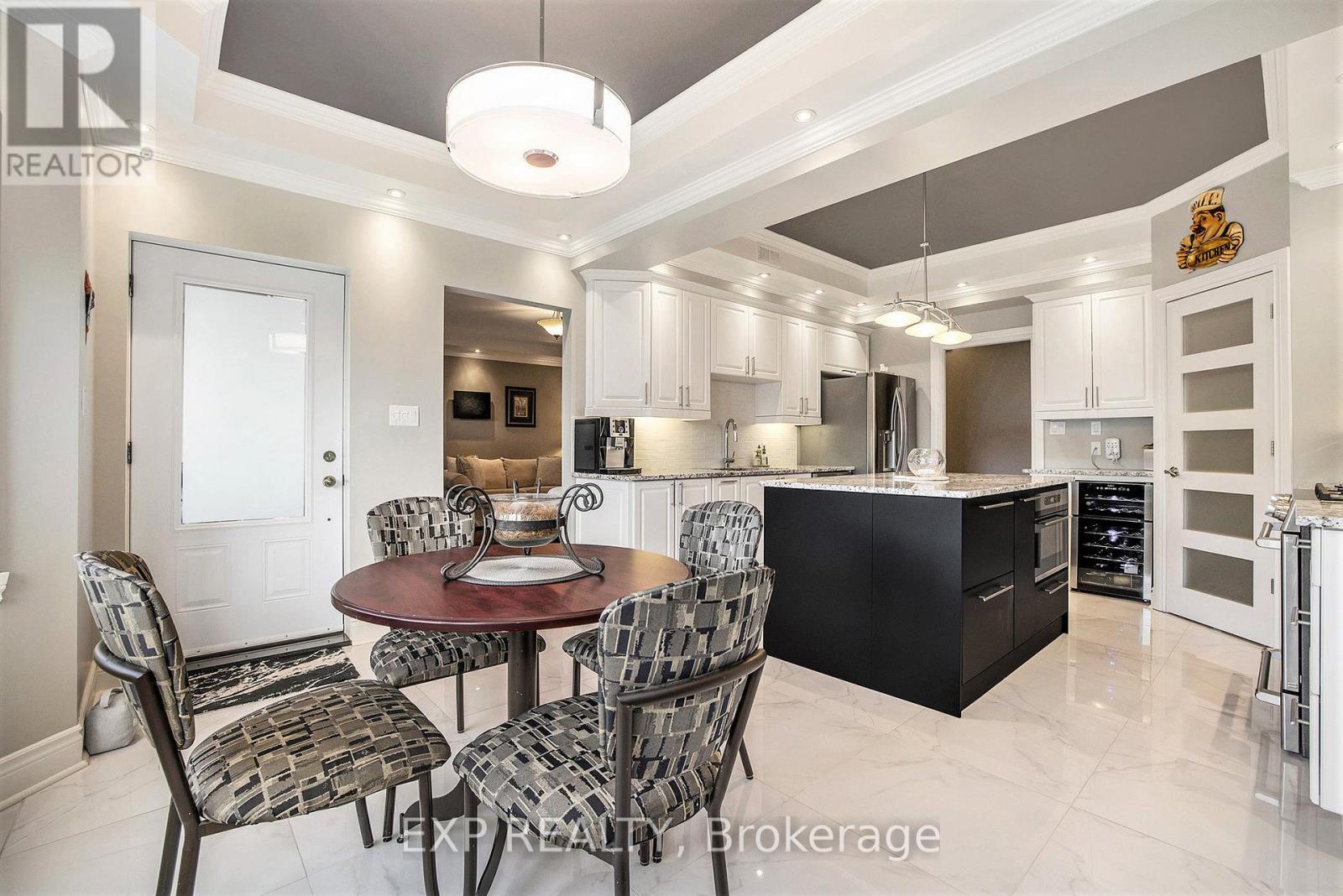 76 Brightside Avenue, Ottawa, Ontario  K2S 1K2 - Photo 14 - X12135205