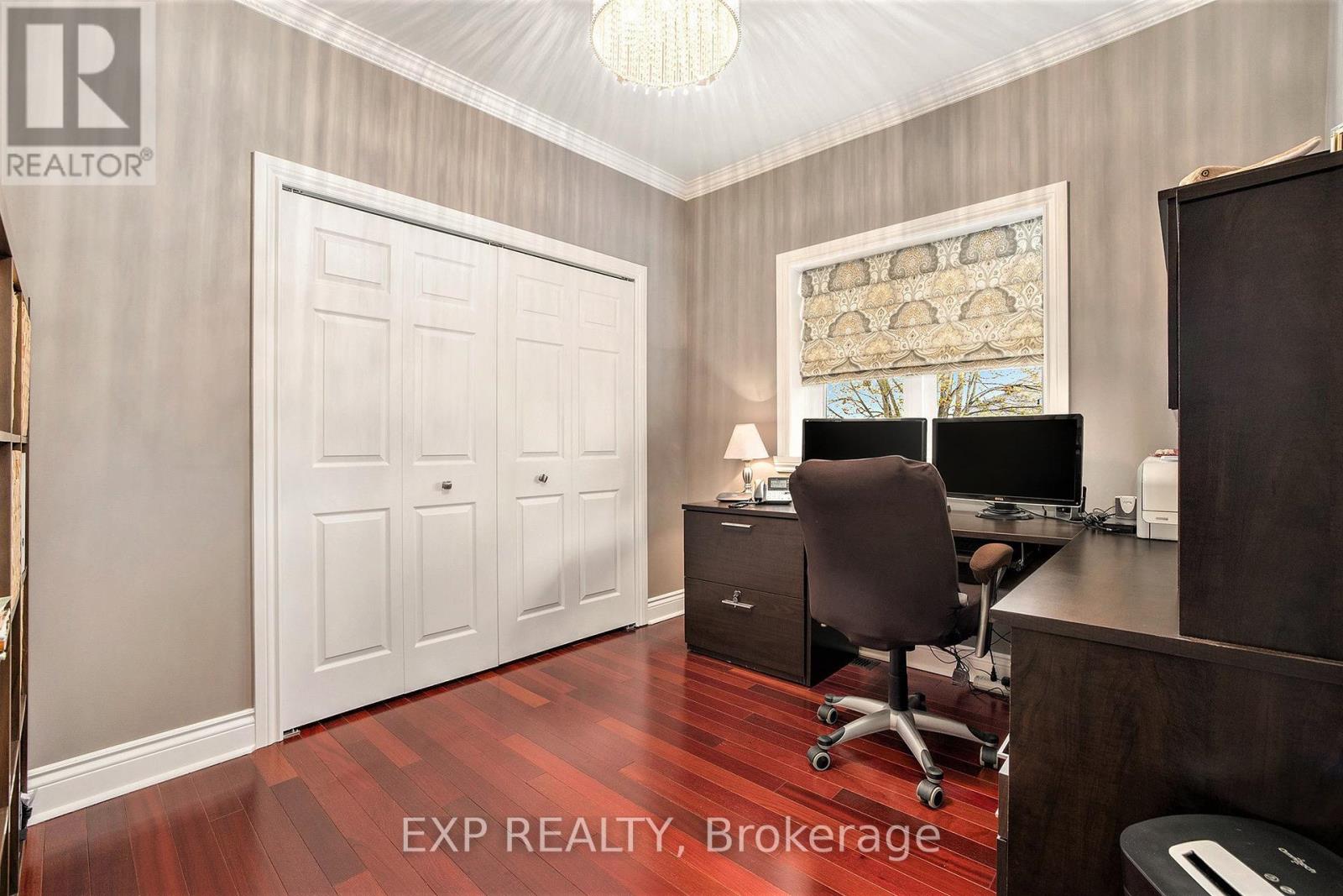 76 Brightside Avenue, Ottawa, Ontario  K2S 1K2 - Photo 19 - X12135205