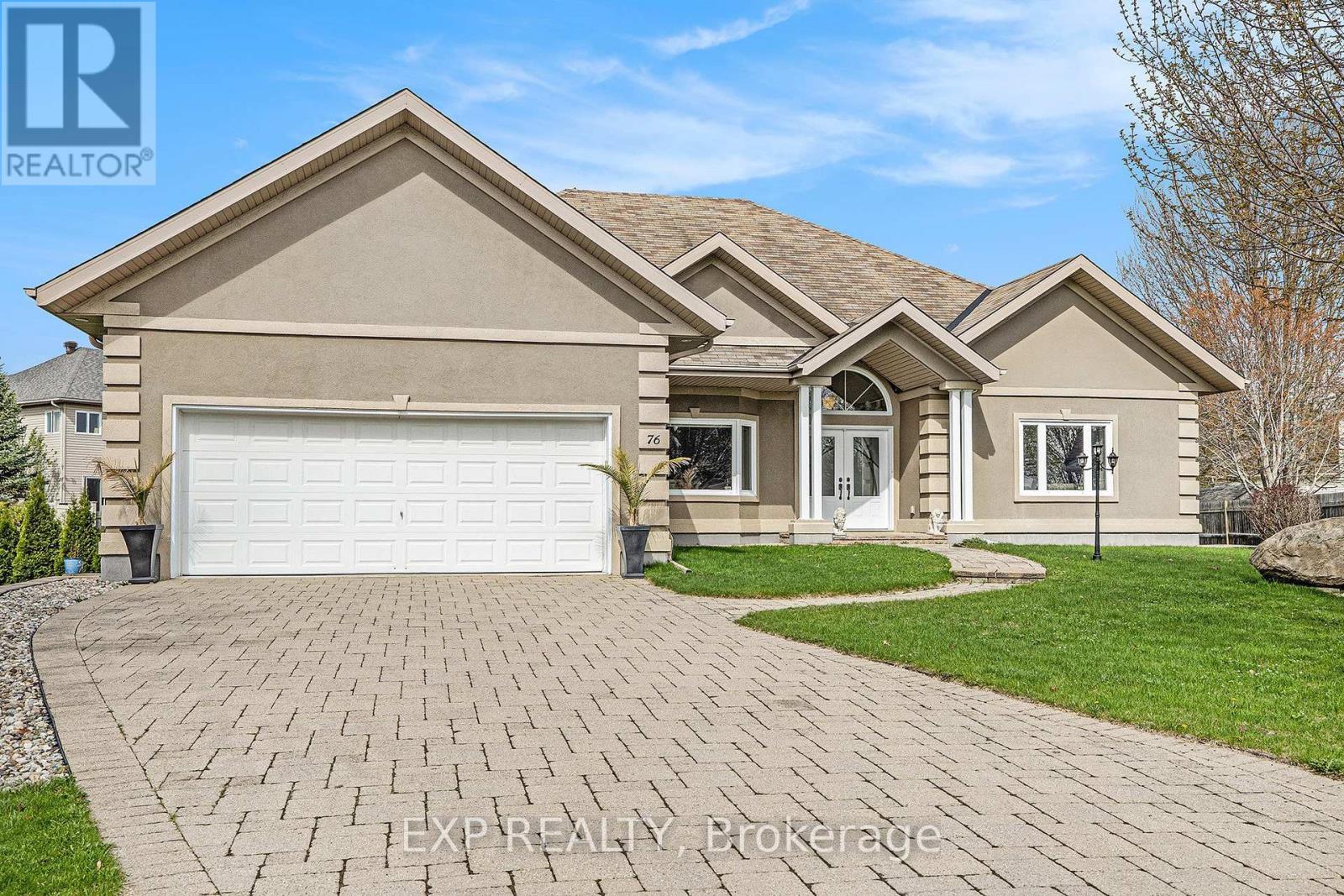 76 Brightside Avenue, Ottawa, Ontario  K2S 1K2 - Photo 2 - X12135205