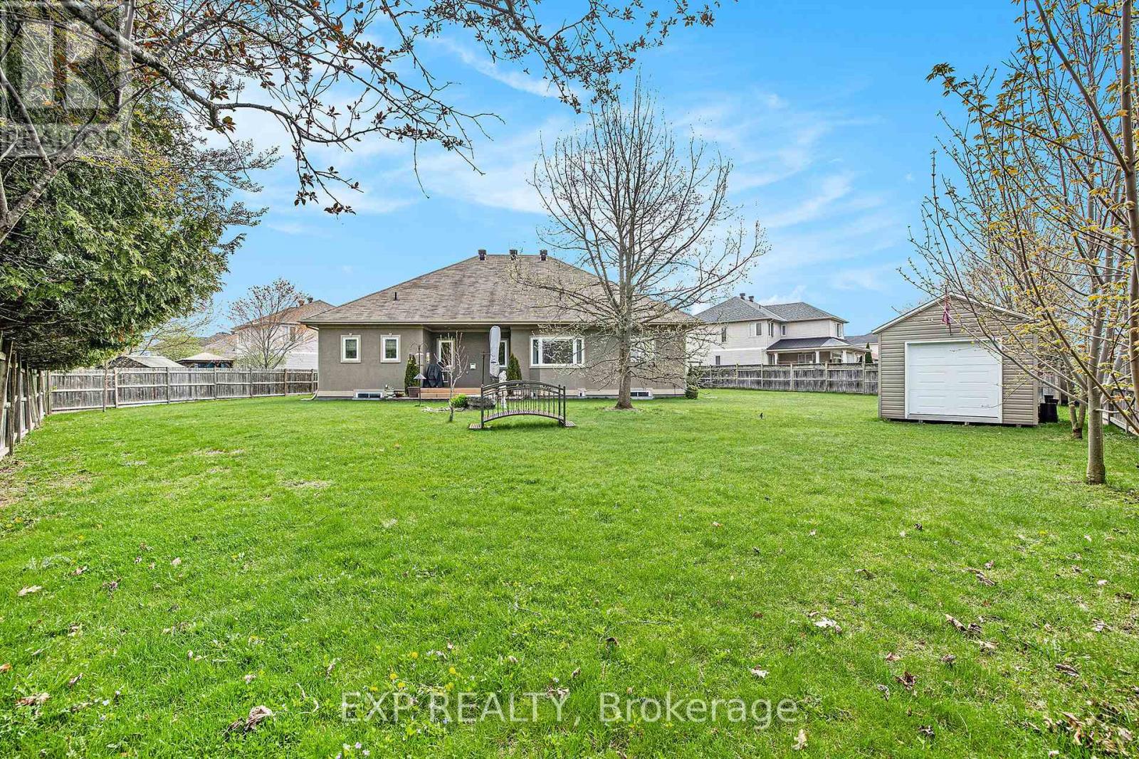 76 Brightside Avenue, Ottawa, Ontario  K2S 1K2 - Photo 36 - X12135205