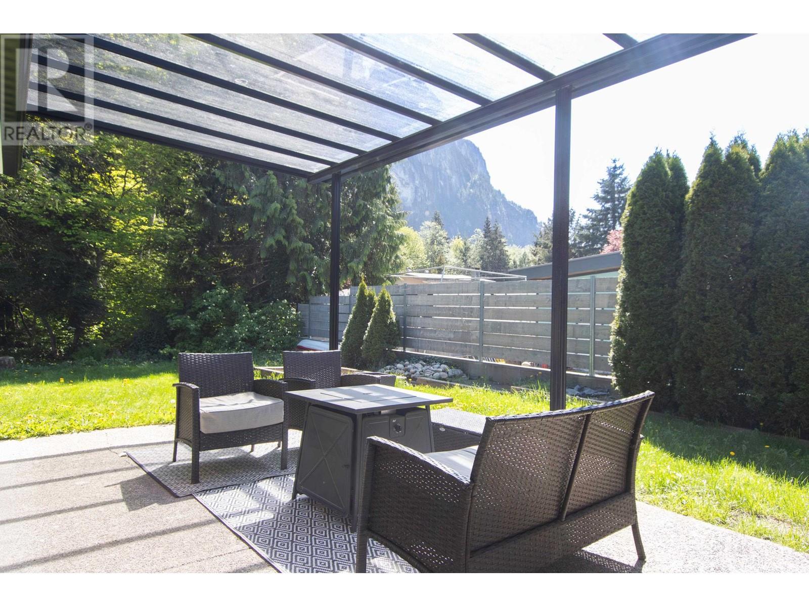 38124 Guilford Drive, Squamish, British Columbia  V8B 0X4 - Photo 27 - R2999708