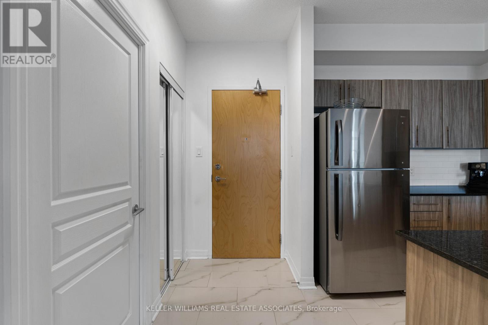 1106 - 3515 Kariya Drive, Mississauga, Ontario  L5B 0C1 - Photo 8 - W12134672