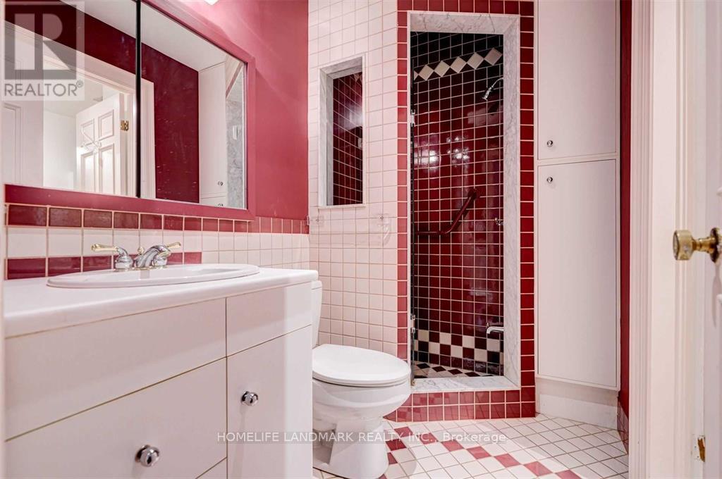 27 Junewood Crescent, Toronto, Ontario  M2L 2C3 - Photo 9 - C12119161