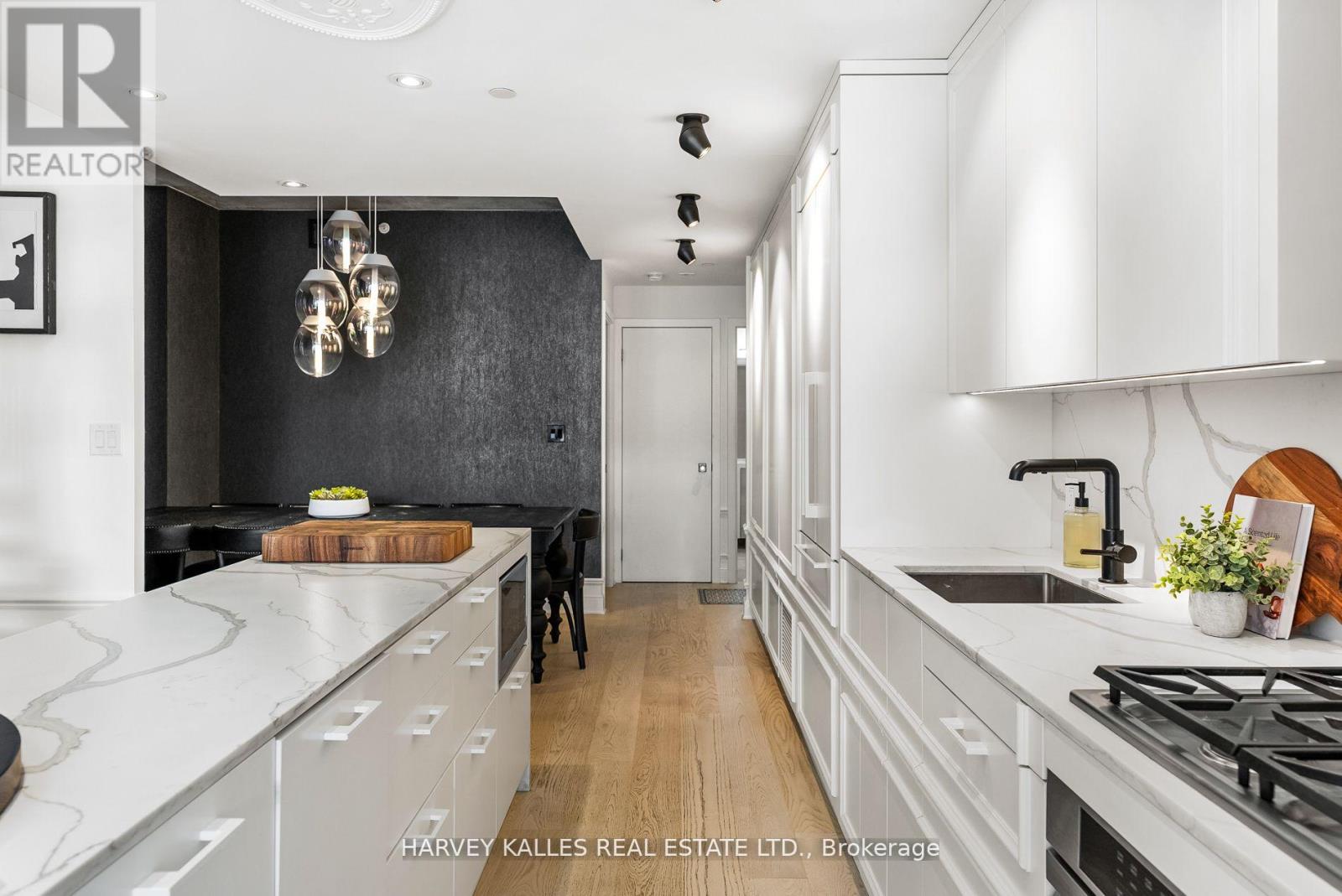 104 - 205 Manning Avenue, Toronto (Trinity-Bellwoods), Ontario  M6J 0E2 - Photo 4 - C12134898