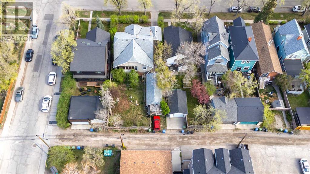 Property at 1635 13 Avenue SW image 3