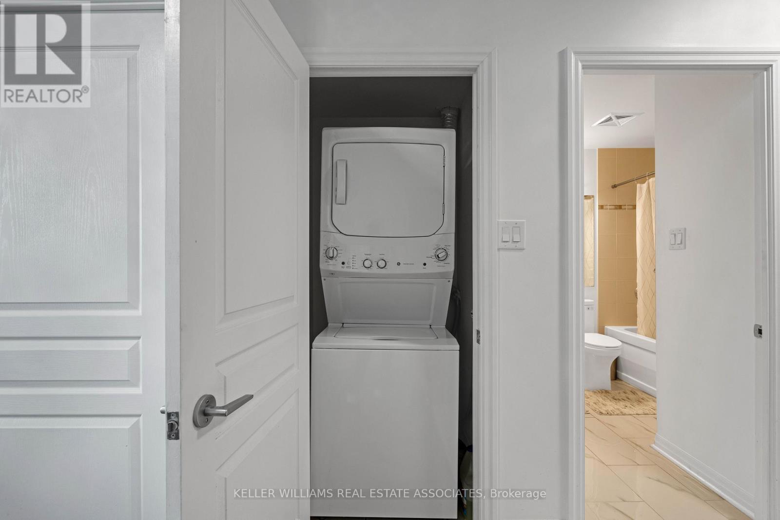 1106 - 3515 Kariya Drive, Mississauga, Ontario  L5B 0C1 - Photo 17 - W12134672