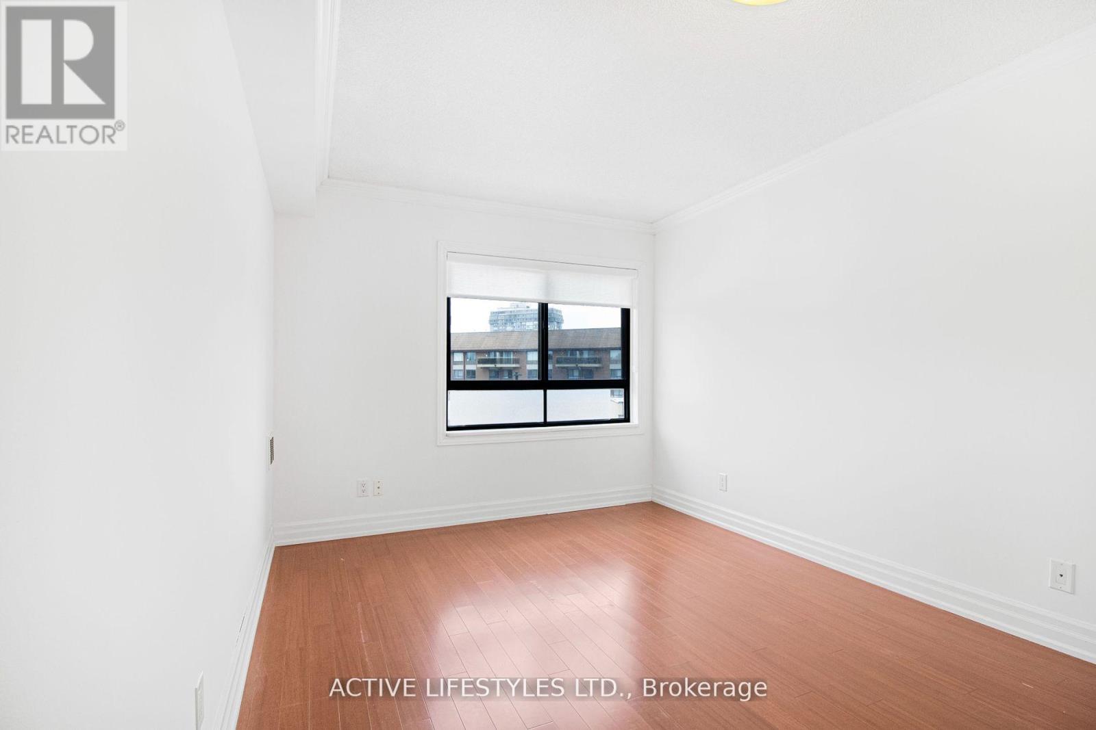 504 - 1000 Cedarglen Gate, Mississauga, Ontario  L5C 3Z5 - Photo 20 - W12135039