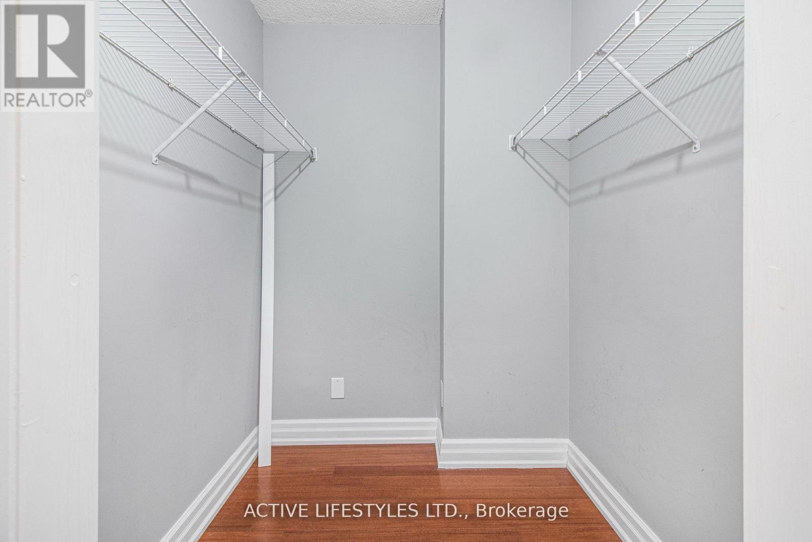 504 - 1000 Cedarglen Gate, Mississauga, Ontario  L5C 3Z5 - Photo 19 - W12135039