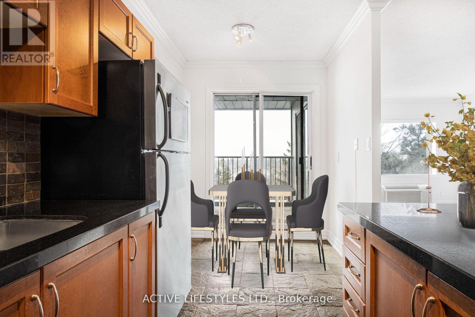504 - 1000 Cedarglen Gate, Mississauga, Ontario  L5C 3Z5 - Photo 31 - W12135039