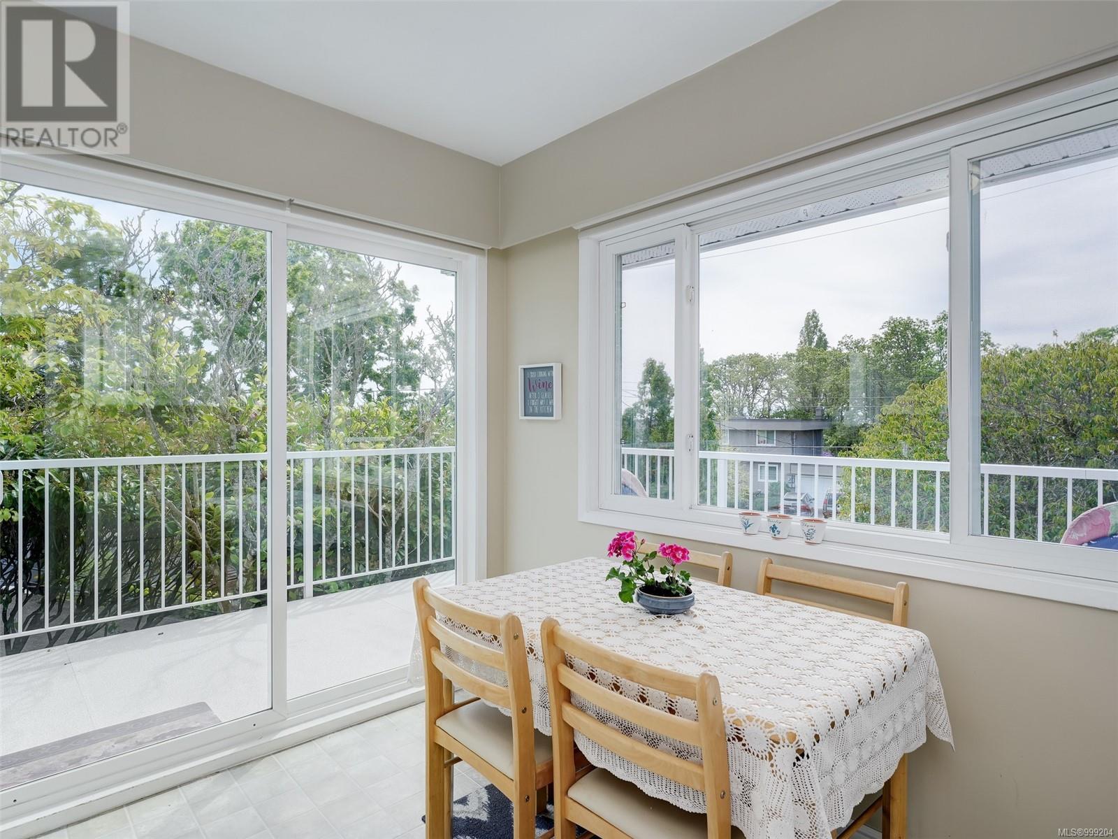 1470 Banff Pl, Saanich real estate listing 999204 for sale