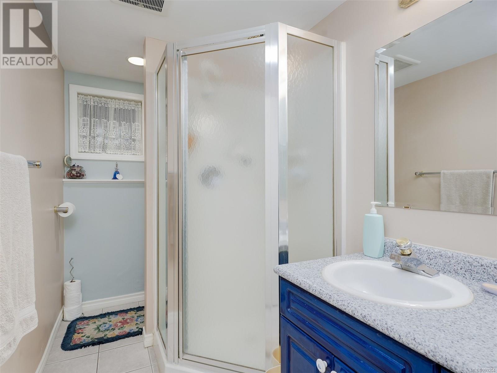 1470 Banff Pl, Saanich real estate listing 999204 for sale